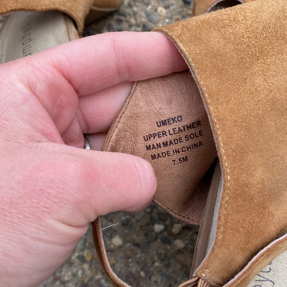 Jeffrey Campbell Chunky Heeled Shoes Tan Suede “Umeko” Buckle Detail 7.5 - Picture 9 of 9